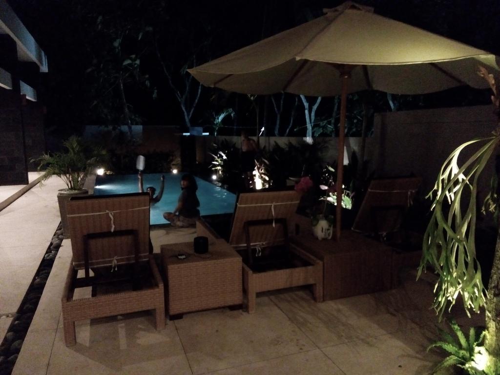 Narvik Villa Lombok Exterior foto